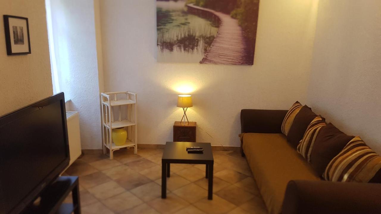 Appartements Coeur De Village 圣让迪布吕耶勒 外观 照片