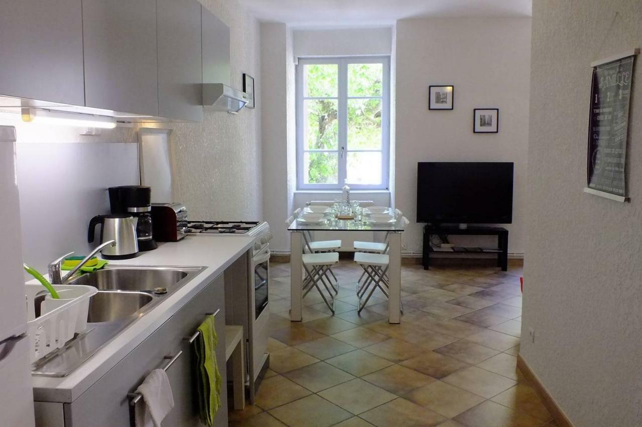 Appartements Coeur De Village 圣让迪布吕耶勒 外观 照片
