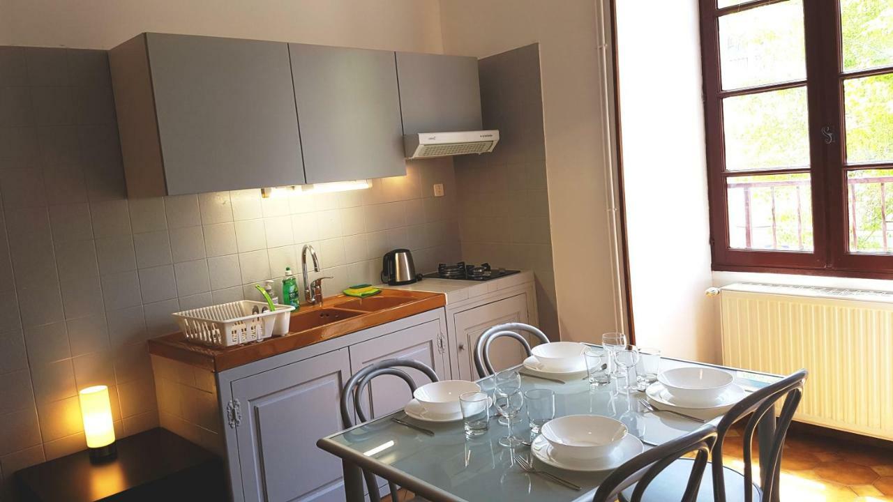 Appartements Coeur De Village 圣让迪布吕耶勒 外观 照片